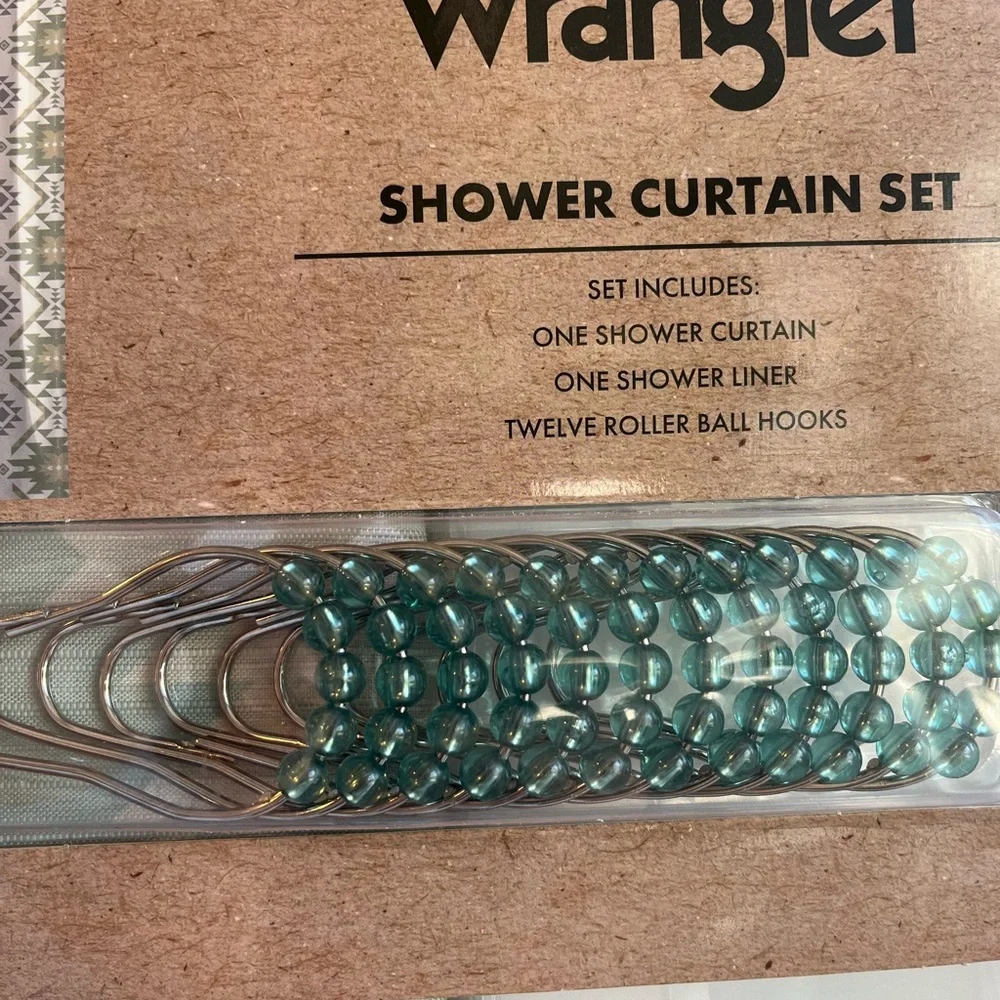 Wrangler Green, Tan, White Geometric Shower Curtain Set